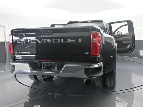 Used 2024 Chevrolet Silverado 3500 LT image 79