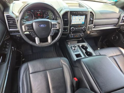 Used 2019 Ford Expedition XLT w/ Equipment Group 202A RWD image 63