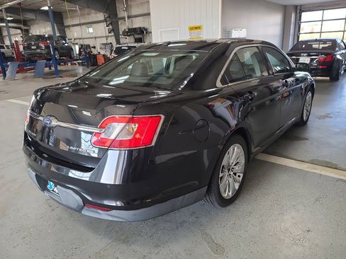 Used 2011 Ford Taurus Limited w/ 303A Rapid Spec Order Code image 7