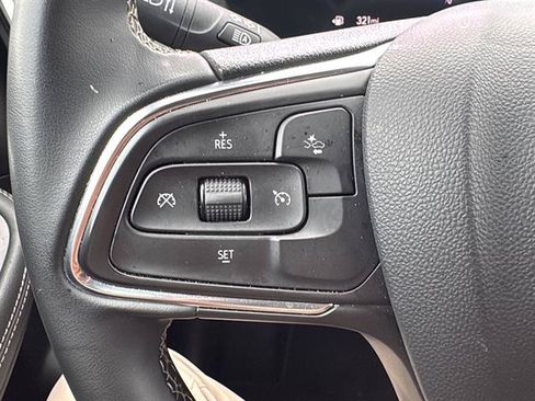 Used 2025 Buick Encore GX Preferred FWD image 19