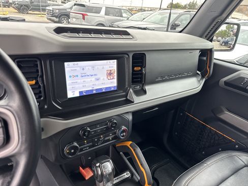 Used 2021 Ford Bronco Badlands image 29