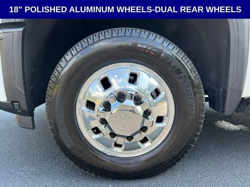 Used 2025 GMC Sierra 3500 Denali Ultimate AWD/4WD image 8
