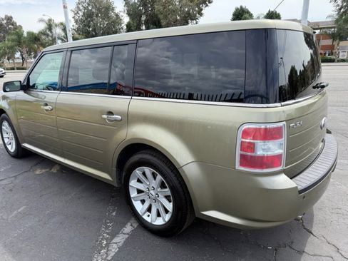 Used 2012 Ford Flex SEL w/ Equipment Group Order Code image 7