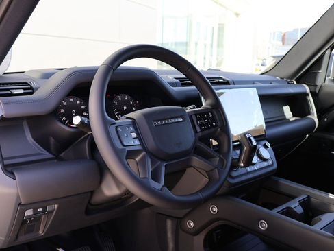 New 2026 Land Rover Defender 130 X-Dynamic SE AWD/4WD image 12