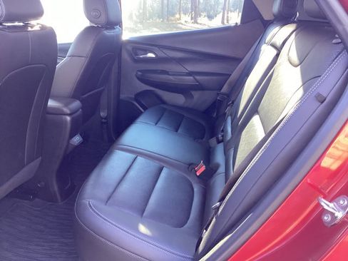 Used 2023 Chevrolet Bolt LT w/ Infotainment Package image 9