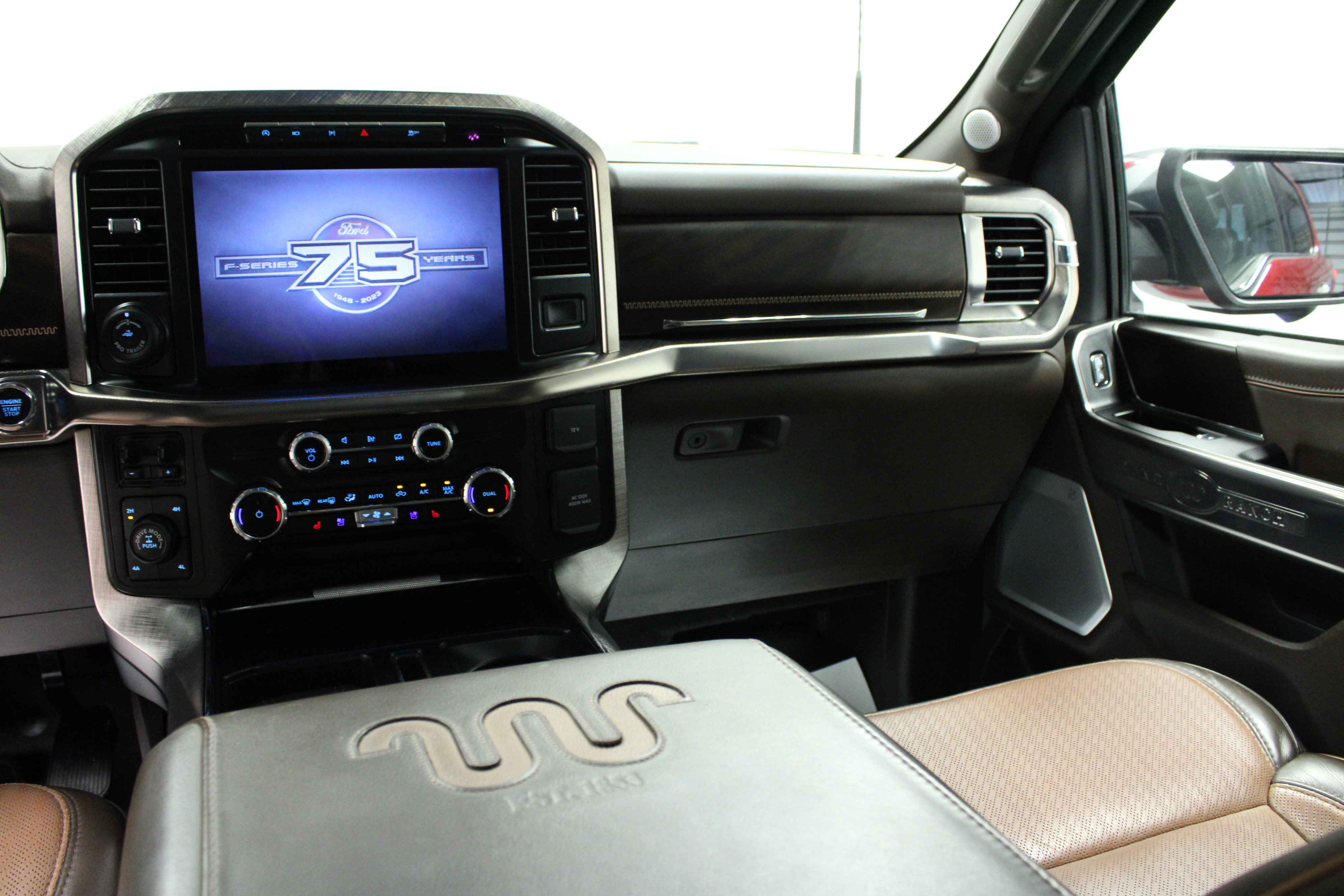 Used 2023 Ford F150 King Ranch w/ Equipment Group 601A High AWD/4WD image 19
