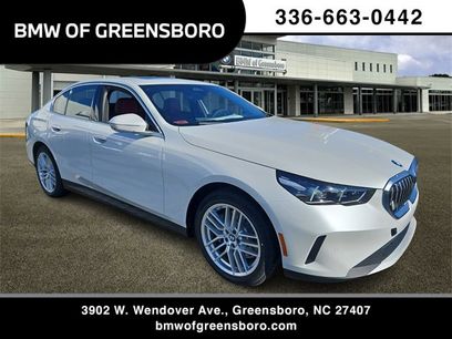 New 2025 BMW 530i xDrive w/ Premium Package