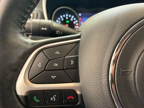 Used 2017 Jeep Compass Limited AWD/4WD image 19
