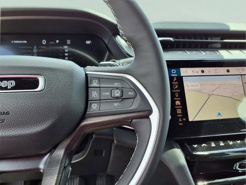New 2026 Jeep Grand Cherokee Limited AWD/4WD image 23