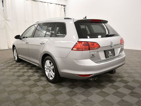 Used 2015 Volkswagen Golf TDI SEL FWD image 5