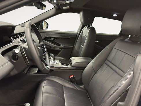 Used 2023 Land Rover Range Rover Evoque R-Dynamic SE image 9