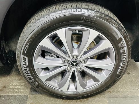 Used 2022 Mercedes-Benz GLE 350 4MATIC image 32