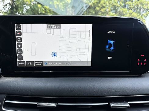Used 2024 Hyundai Palisade Limited FWD image 16