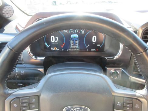 Used 2022 Ford F150 Lariat w/ Equipment Group 502A High AWD/4WD image 34