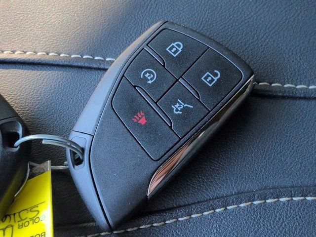 Used 2025 GMC Acadia Elevation w/ Black Edition FWD image 28