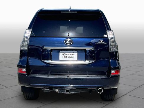 Used 2021 Lexus GX 460 Premium w/ Premium Package AWD/4WD image 5