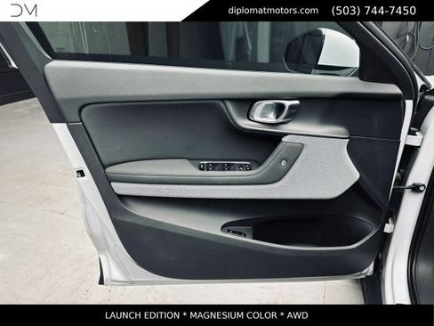Used 2021 Polestar Polestar 2 AWD/4WD image 25