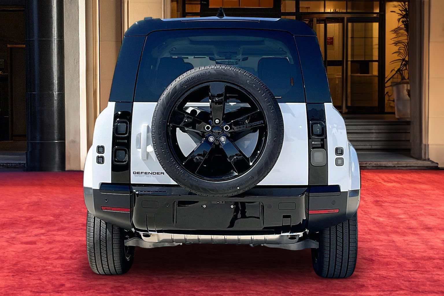 New 2026 Land Rover Defender 110 S AWD/4WD image 7
