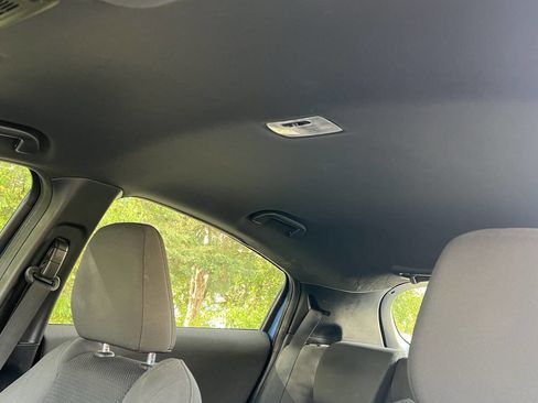 Used 2019 Honda HR-V Sport image 13