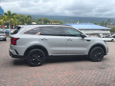 Used 2022 Kia Sorento SX AWD/4WD image 5
