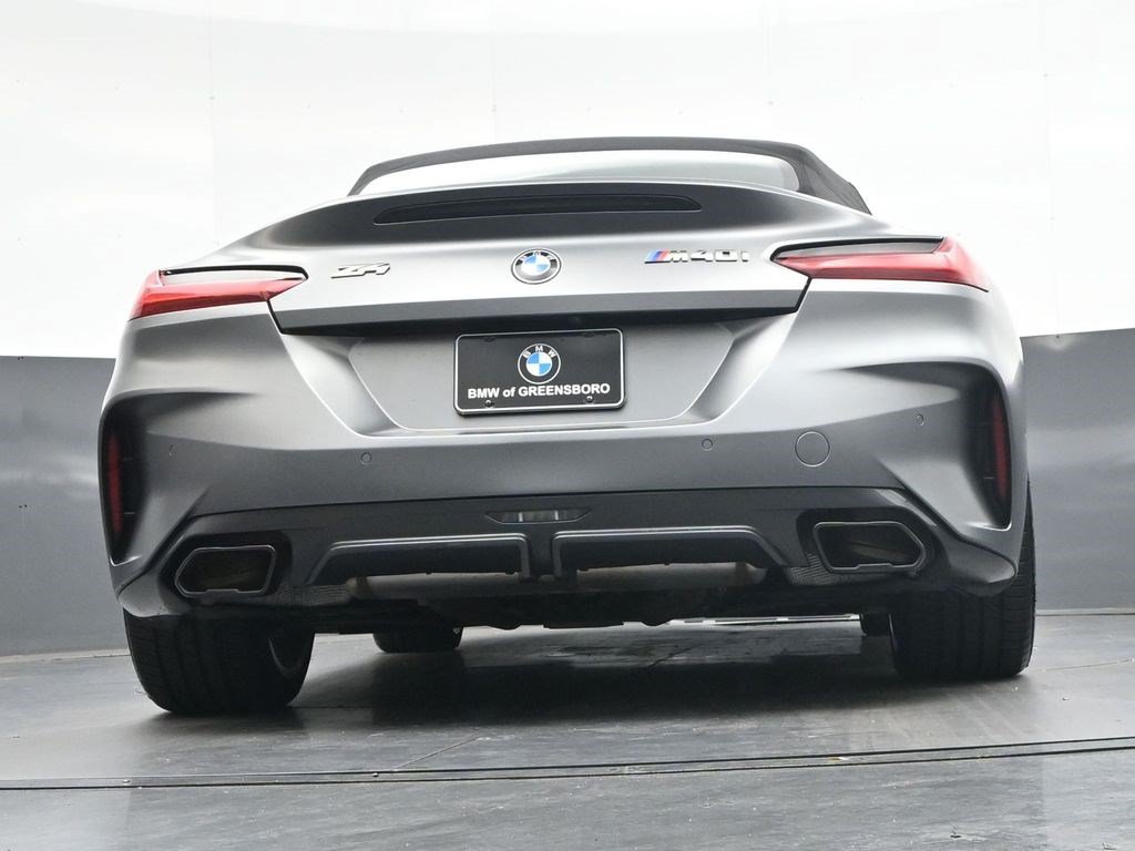 Used 2021 BMW Z4 M40i w/ Executive Package RWD image 30