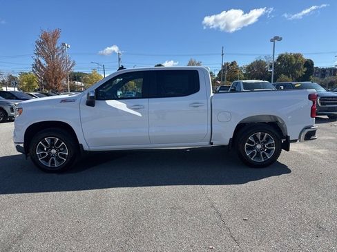 New 2026 Chevrolet Silverado 1500 LT w/ Z71 Off-Road Package image 3