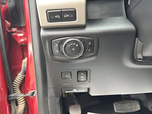 Used 2021 Ford F350 Lariat w/ Lariat Ultimate Package image 27