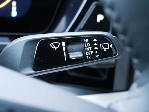 New 2025 Porsche Macan 4S Electric image 19