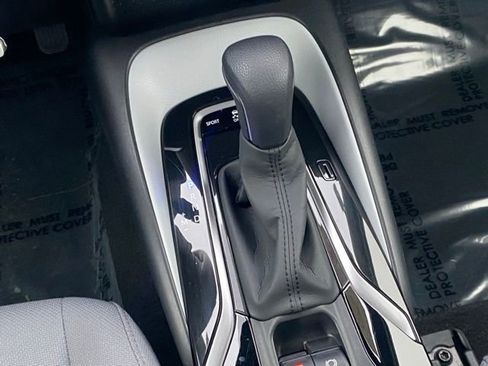 Certified 2022 Toyota Corolla SE image 17