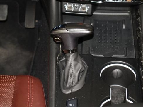Used 2025 Dodge Durango R/T AWD/4WD image 31
