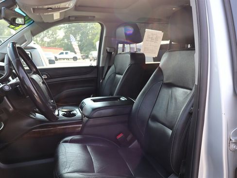 Used 2018 Chevrolet Suburban LT AWD/4WD image 27