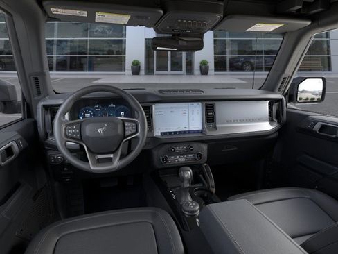 New 2026 Ford Bronco Badlands AWD/4WD image 9