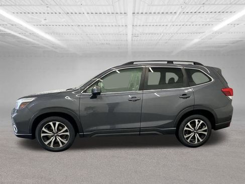Used 2020 Subaru Forester Limited image 2