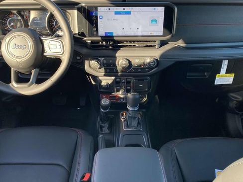 New 2026 Jeep Wrangler Unlimited Rubicon image 25