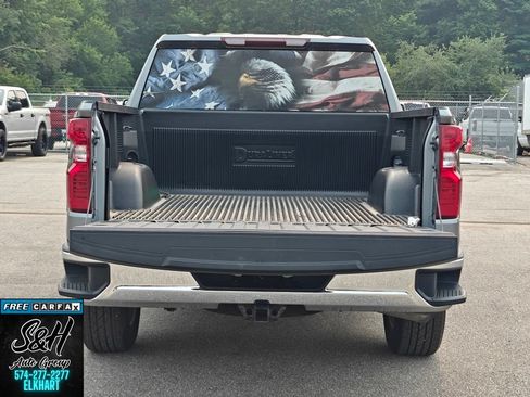 Used 2021 Chevrolet Silverado 1500 LT AWD/4WD image 17