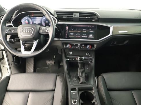 Used 2019 Audi Q3 2.0T Prestige AWD/4WD image 17
