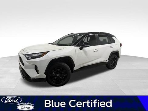 Used 2022 Toyota RAV4 XSE AWD/4WD image 1