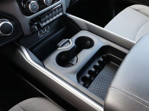 Used 2022 RAM 2500 Big Horn w/ Level C Equiment Group image 27