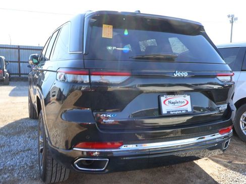 Used 2023 Jeep Grand Cherokee Overland image 19