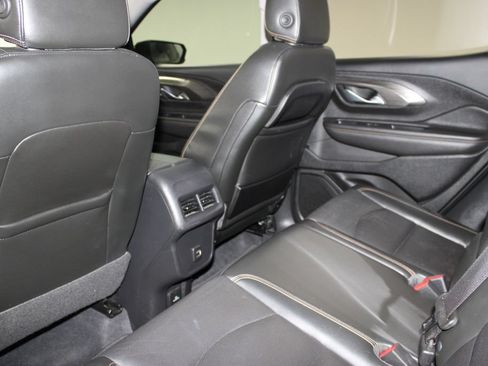Used 2019 GMC Terrain SLT AWD/4WD image 19