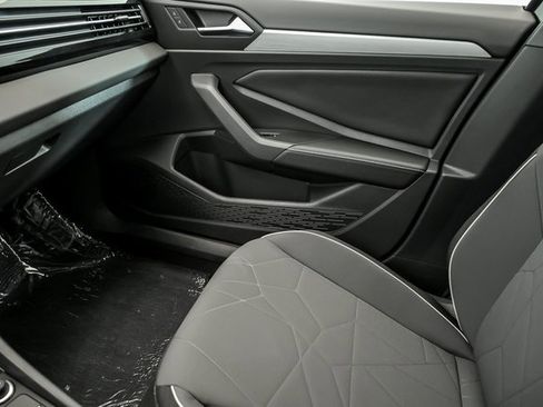 New 2025 Volkswagen Jetta Sport image 13