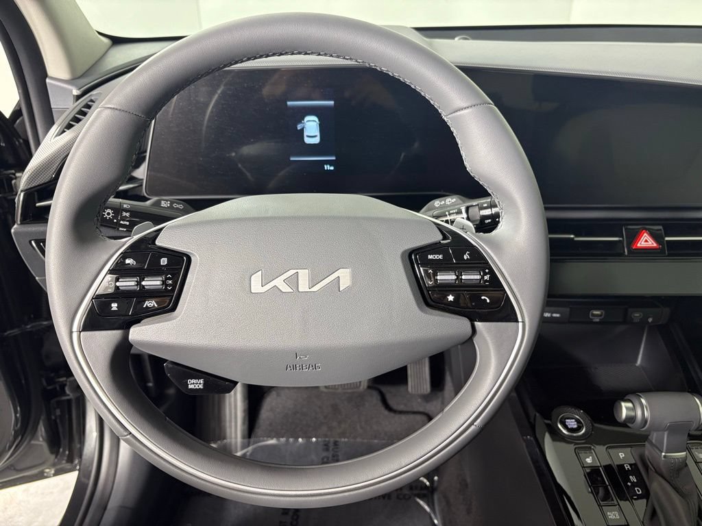 New 2026 Kia Niro EX FWD image 22
