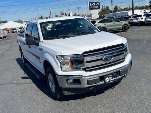 Used 2019 Ford F150 XLT w/ Trailer Tow Package AWD/4WD image 3