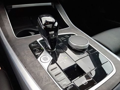 Certified 2022 BMW X5 xDrive40i image 16