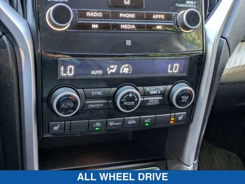 Certified 2022 Subaru Ascent Premium w/ Convenience Package image 24