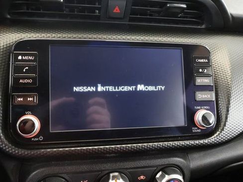 Used 2023 Nissan Kicks SV image 22