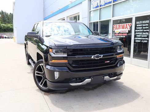 Used 2019 Chevrolet Silverado 1500 LT w/ LPO, Black Pack AWD/4WD image 37