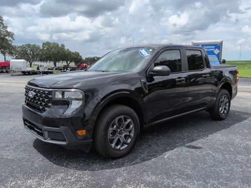 Used 2025 Ford Maverick XLT FWD image 9