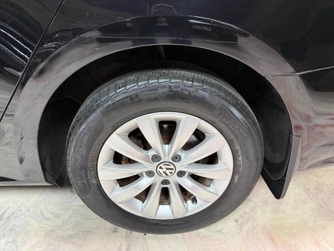 Used 2014 Volkswagen Passat 1.8T Wolfsburg Edition FWD image 33