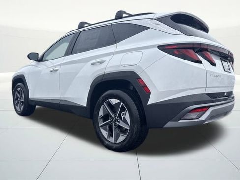 New 2026 Hyundai Tucson SEL image 3